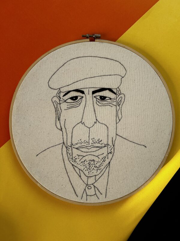 Hand Embroidery – Art with a Personal Touch التطريز اليدوي – فن بلمسة شخصية